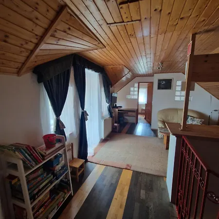 Margo Nyaralo * Balatonederics