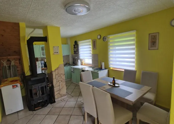 Margo Nyaralo Ferienhaus *